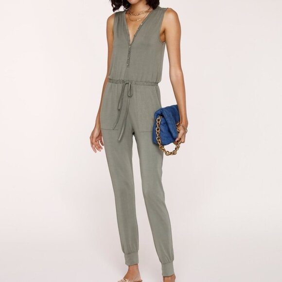 NWT Heartloom Jumpsuit in Olive - Size Large - Picture 2 of 3